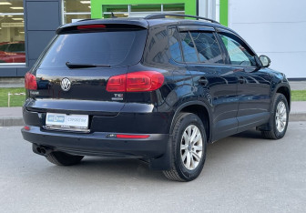 Подержанный автомобиль Volkswagen Tiguan 2011 года (5 фото)