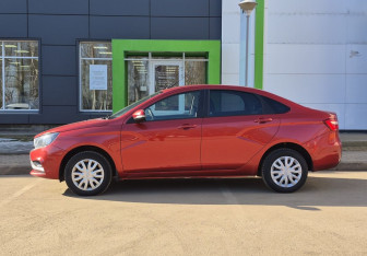 Подержанный автомобиль LADA (ВАЗ) Vesta Sedan 2020 года (8 фото)