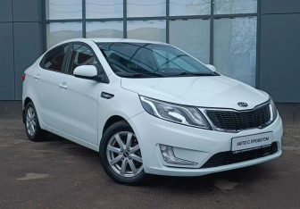 Подержанный автомобиль Kia Rio Sedan 2013 года (3 фото)