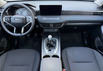 Подержанный автомобиль Haval Jolion 2024 года (9 фото)