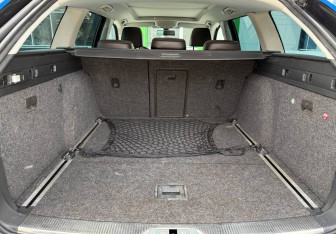 Подержанный автомобиль Skoda Superb Wagon 2012 года (21 фото)