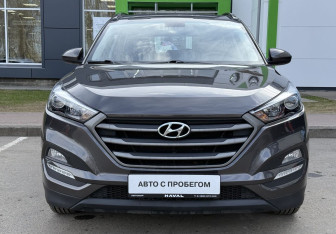 Подержанный автомобиль Hyundai Tucson 2016 года (2 фото)