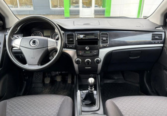 Подержанный автомобиль SsangYong Actyon 2013 года (9 фото)