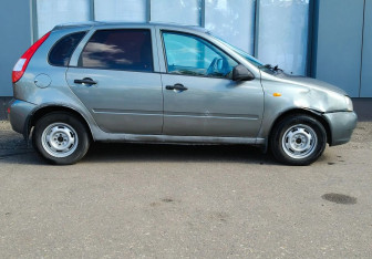 Подержанный автомобиль LADA (ВАЗ) Kalina Hatchback 2011 года (7 фото)