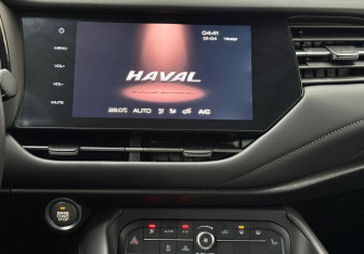 Подержанный автомобиль Haval F7 2021 года (14 фото)