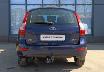 Подержанный автомобиль LADA (ВАЗ) Kalina Hatchback 2013 года (4 фото)