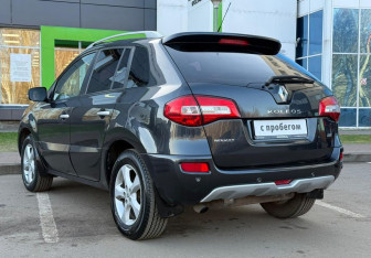 Подержанный автомобиль Renault Koleos 2013 года (7 фото)