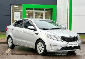 Подержанный автомобиль Kia Rio Sedan 2014 года (3 фото)