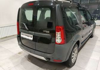 Подержанный автомобиль LADA (ВАЗ) Largus Wagon 2019 года (8 фото)