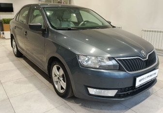Подержанный автомобиль Skoda Rapid Liftback 2014 года (3 фото)