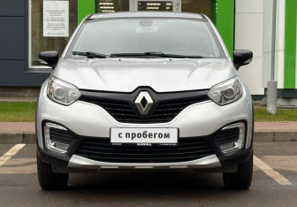 Подержанный автомобиль Renault Kaptur 2016 года (2 фото)