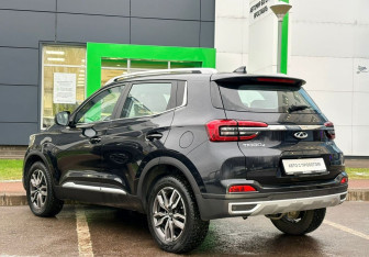 Подержанный автомобиль Chery Tiggo 4 2022 года (7 фото)