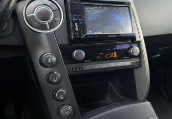 Подержанный автомобиль SsangYong Kyron 2011 года (13 фото)