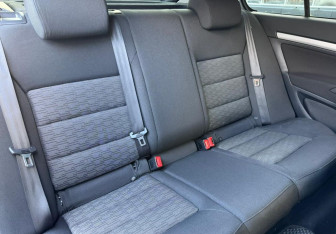 Подержанный автомобиль Skoda Octavia Liftback 2012 года (10 фото)