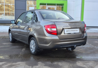 Подержанный автомобиль LADA (ВАЗ) Granta Sedan 2024 года (7 фото)
