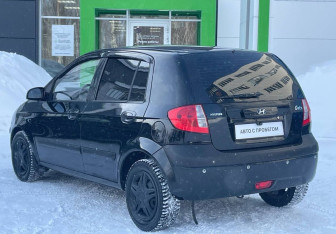 Подержанный автомобиль Hyundai Getz 2010 года (7 фото)