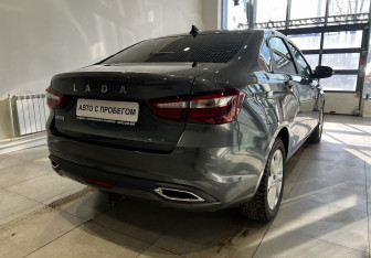 Подержанный автомобиль LADA (ВАЗ) Vesta Sedan 2025 года (7 фото)