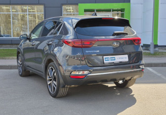 Подержанный автомобиль Kia Sportage 2018 года (7 фото)