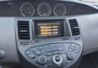 Подержанный автомобиль Nissan Primera Sedan 2003 года (14 фото)