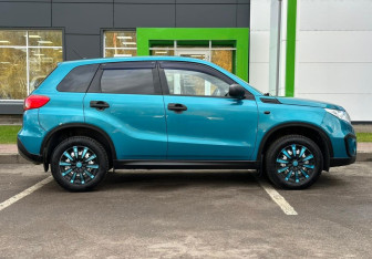 Подержанный автомобиль Suzuki Vitara 2018 года (4 фото)