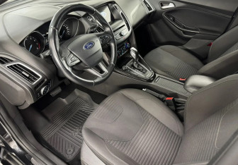 Подержанный автомобиль Ford Focus Wagon 2018 года (9 фото)