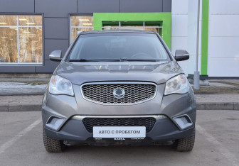 Подержанный автомобиль SsangYong Actyon 2013 года (2 фото)