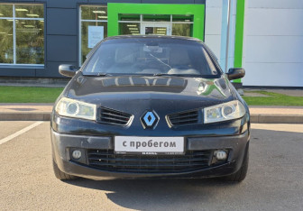 Подержанный автомобиль Renault Megane Sedan 2006 года (2 фото)