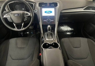 Подержанный автомобиль Ford Mondeo Sedan 2016 года (10 фото)