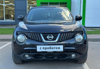 Подержанный автомобиль Nissan Juke 2011 года (2 фото)