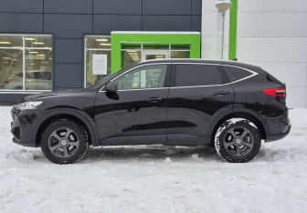 Подержанный автомобиль Haval F7 2022 года (8 фото)