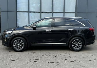 Подержанный автомобиль Kia Sorento 2018 года (5 фото)