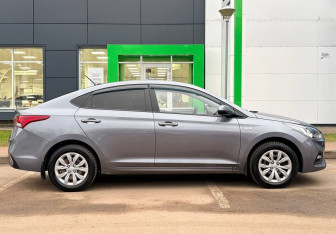 Подержанный автомобиль Hyundai Solaris Sedan 2019 года (8 фото)