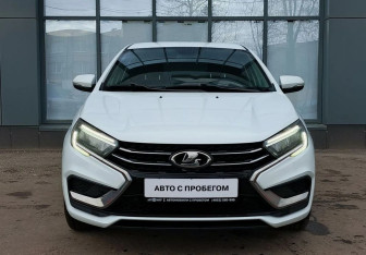 Подержанный автомобиль LADA (ВАЗ) Vesta Sedan 2023 года (2 фото)