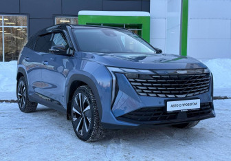Подержанный автомобиль Geely Atlas 2023 года (3 фото)