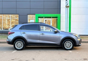 Подержанный автомобиль Kia Rio Hatchback 2020 года (4 фото)
