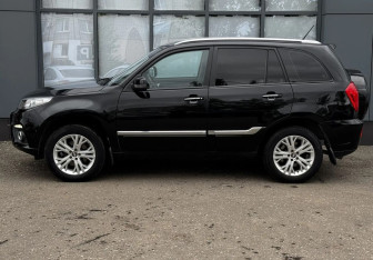 Подержанный автомобиль Chery Tiggo 3 2019 года (5 фото)