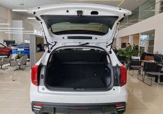 Новый Haval Jolion 2025 (8 фото)