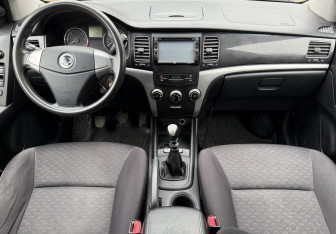 Подержанный автомобиль SsangYong Actyon 2013 года (9 фото)