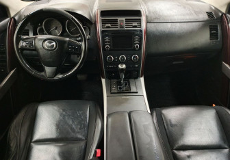 Подержанный автомобиль Mazda CX-9 2012 года (13 фото)