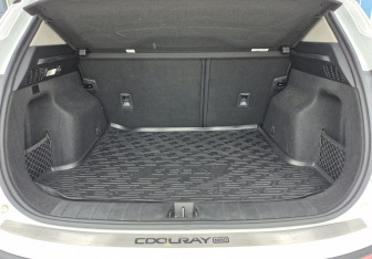 Подержанный автомобиль Geely Coolray 2023 года (19 фото)