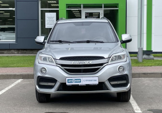 Подержанный автомобиль Lifan X60 2017 года (2 фото)