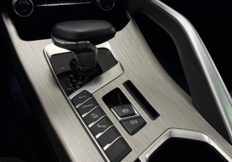 Подержанный автомобиль Geely Coolray 2023 года (14 фото)