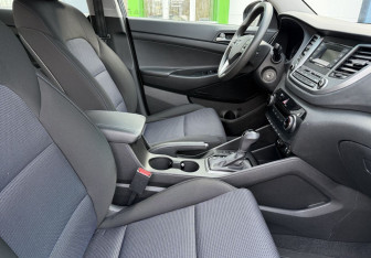 Подержанный автомобиль Hyundai Tucson 2016 года (10 фото)