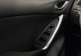 Подержанный автомобиль Mazda CX-5 2012 года (16 фото)