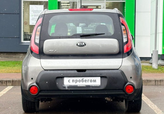 Подержанный автомобиль Kia Soul 2014 года (6 фото)