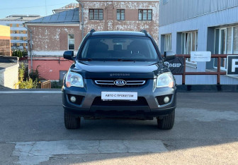 Подержанный автомобиль Kia Sportage 2009 года (2 фото)