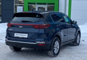 Подержанный автомобиль Kia Sportage 2019 года (6 фото)