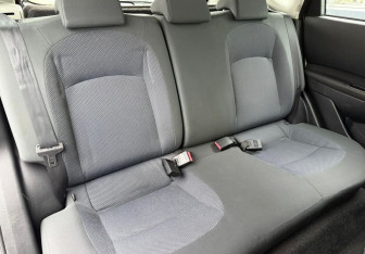 Подержанный автомобиль Nissan Qashqai 2010 года (11 фото)