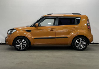 Подержанный автомобиль Kia Soul 2011 года (8 фото)