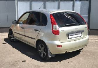 Подержанный автомобиль LADA (ВАЗ) Kalina Hatchback 2008 года (8 фото)